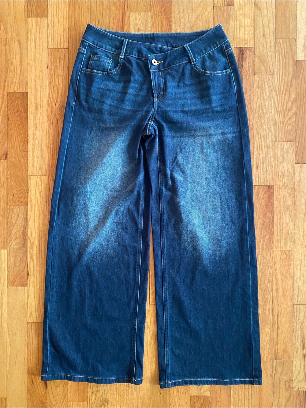Halara Asymmetrical Low Rise Baggy Wide Leg Jean